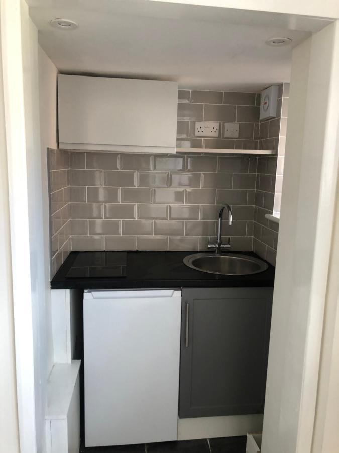Lovely Modern Decorated 1 Bed Studio Newport  Exteriér fotografie